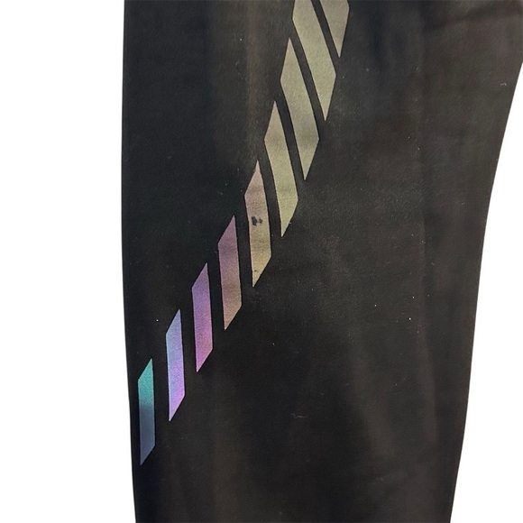 Athleta Women's Spectrum Sonar Reflective 7/8 Leggings Size S Black Activewear - Picture 8 of 12